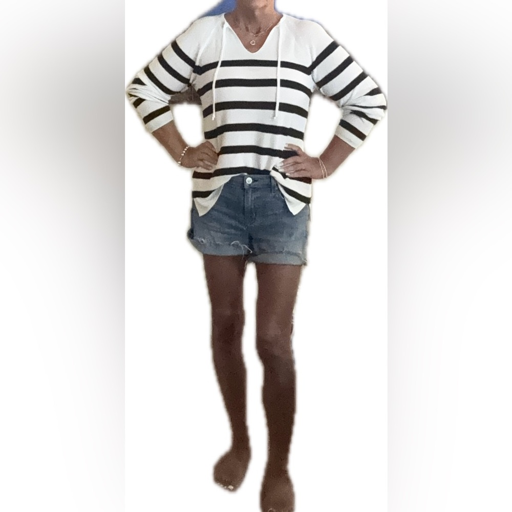 Encore by Idina Menzel Black and White Striped V-Neck Sweater